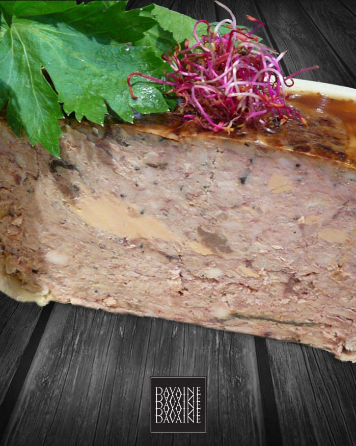 Terrine de canard au foie gras