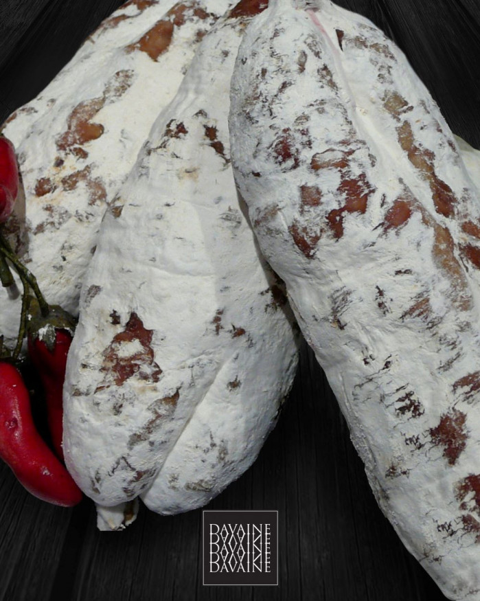 Saucisson sec aux noisettes