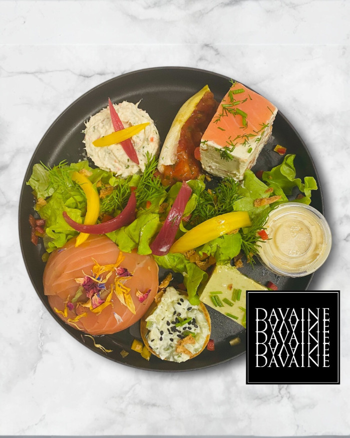 L'assiette gourmande façon Davaine saumon fumé , saint jacques, Lucullus et foie gras 