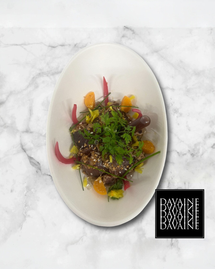 Tataki de thon rouge, graines de sésame