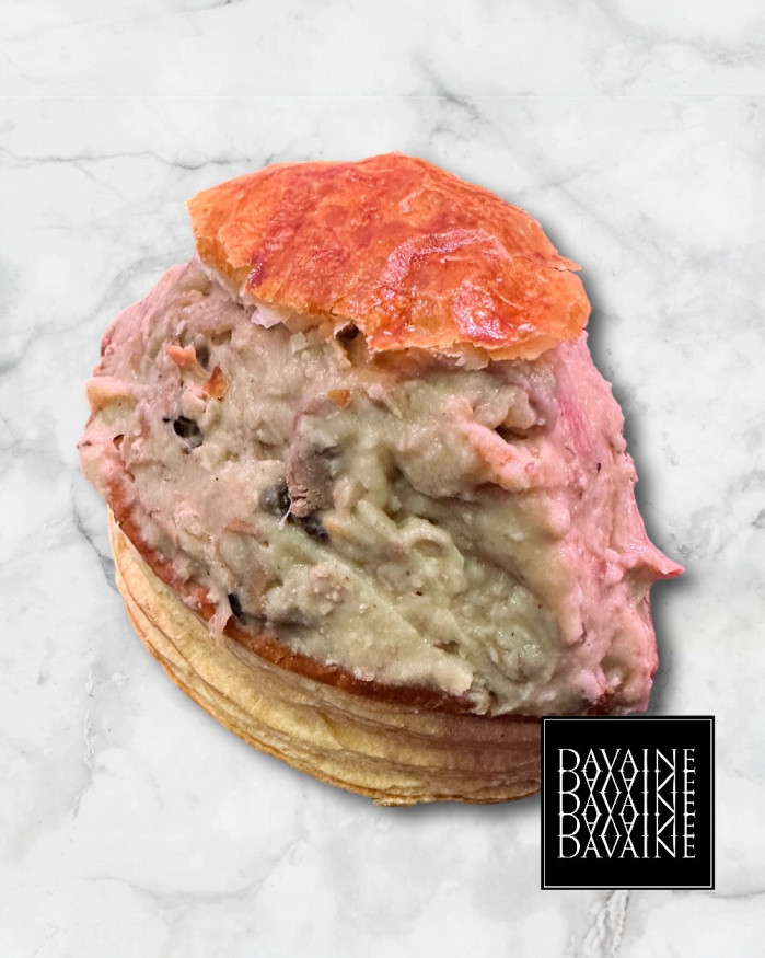 Timbale de ris de veau et poularde à la truffe