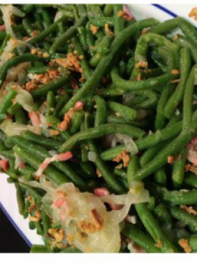 Salade de haricots verts au lard